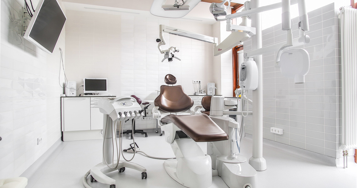 Iceberg dental trauma center