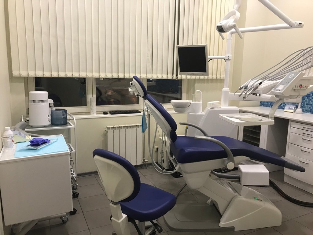 Астра Дент