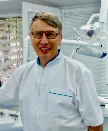 Artemida Dental Clinic улица Александры Монаховой, 97
