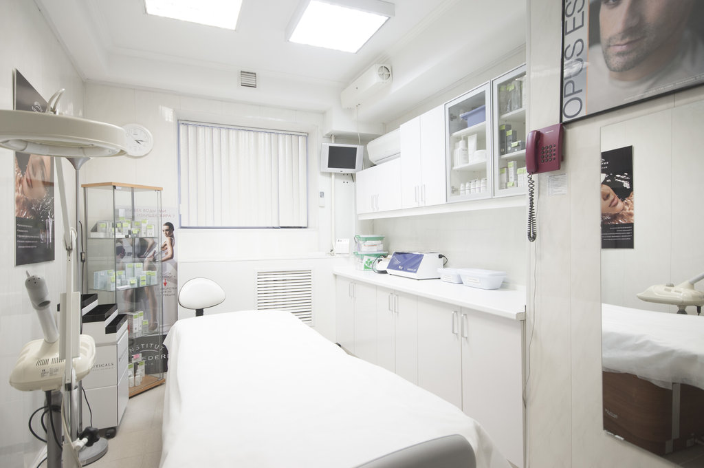 Стоматология OganoffClinic Новый Силуэт