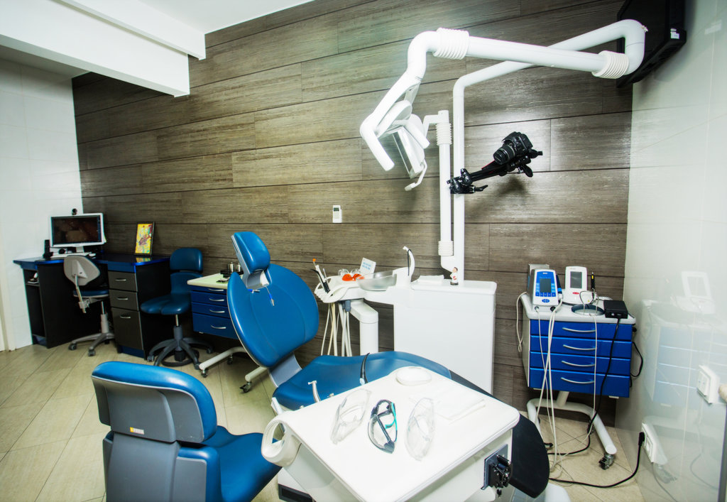 Emas Clinic