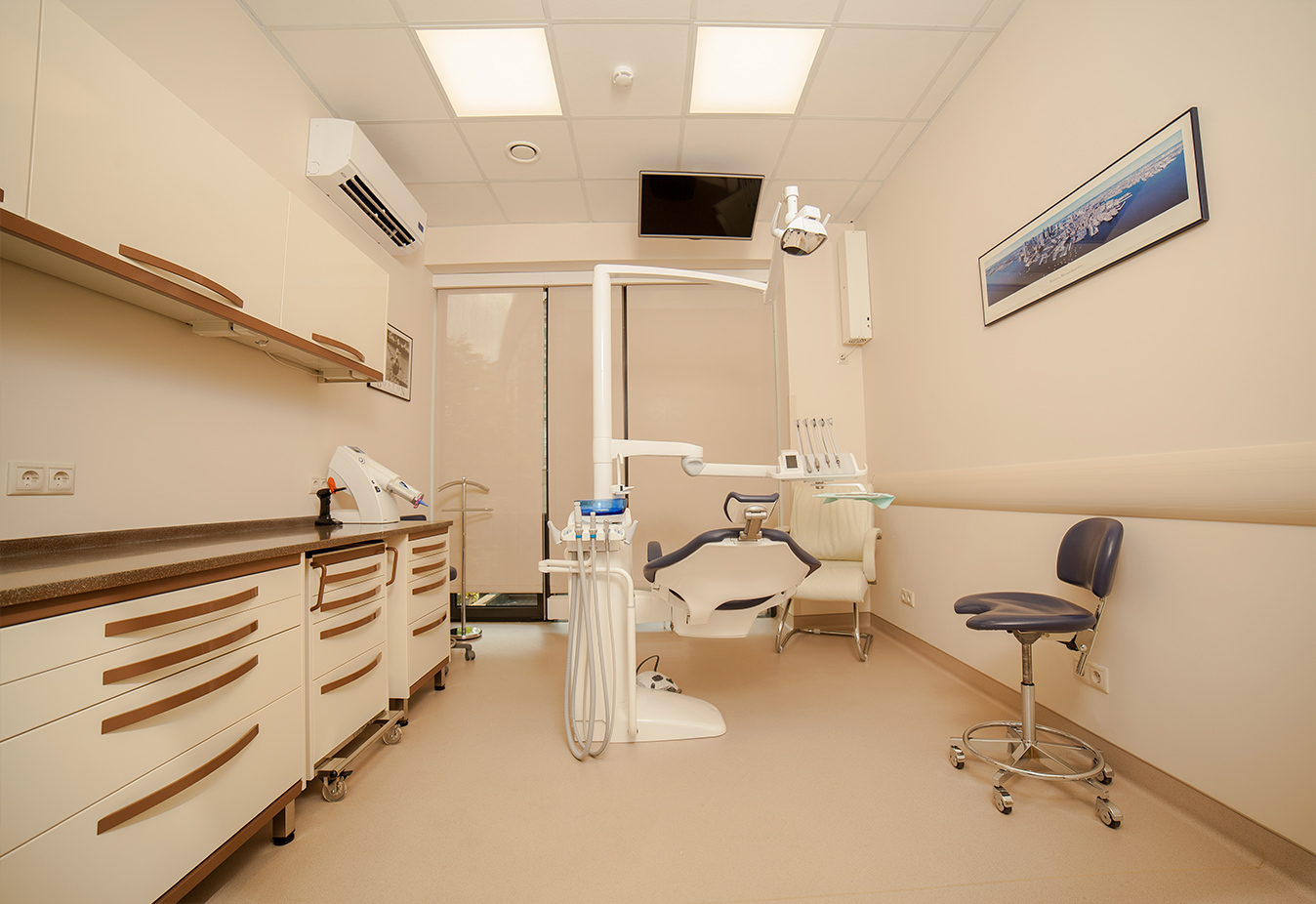 U. S. Dental clinic