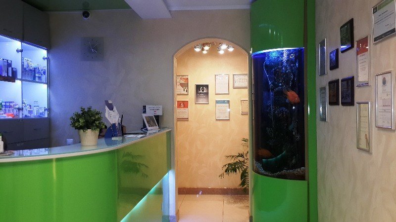 ИмплаДент