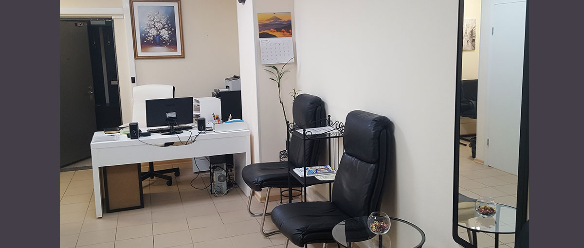 LoraClinic на Новгородской улице, 37