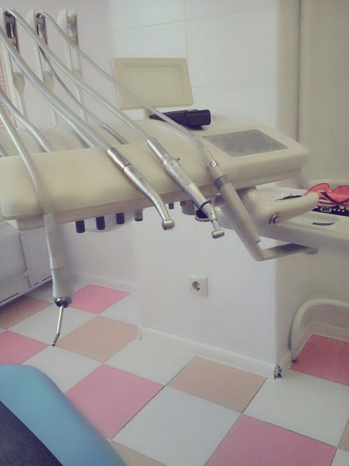Доктор НеболитЪ