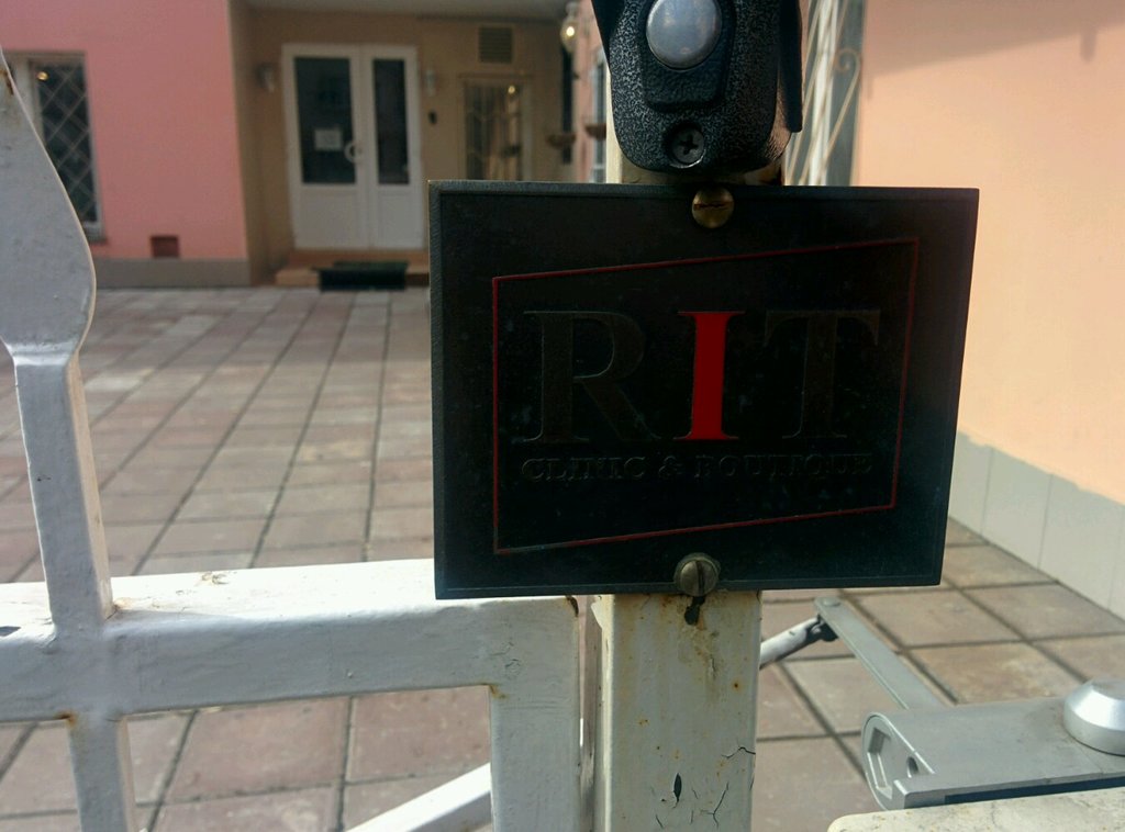 Rit clinic& amp; boutique