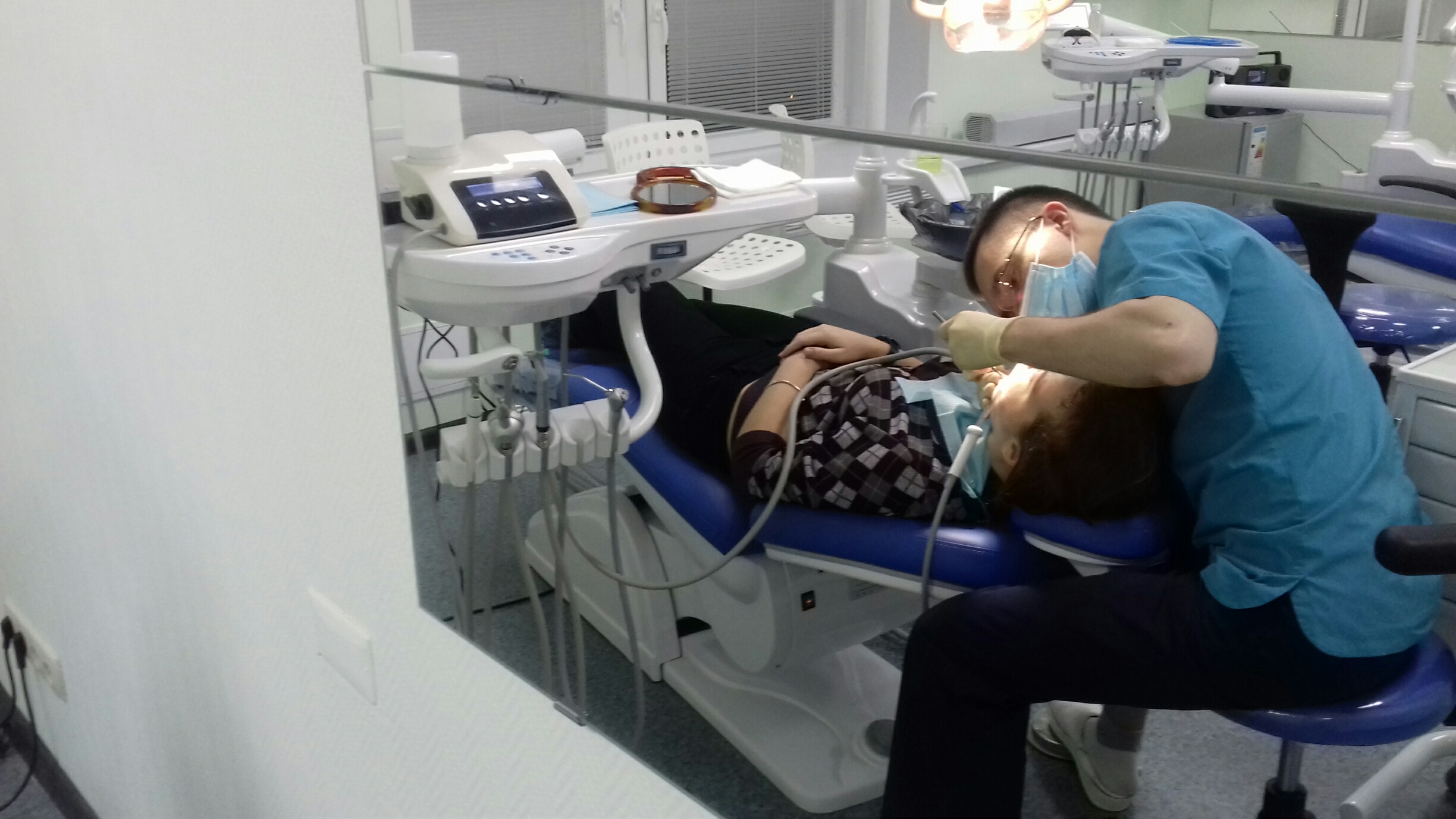Avs-Dental