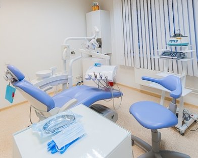 32 Дент на улице Винокурова, 2